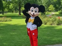Maskoti